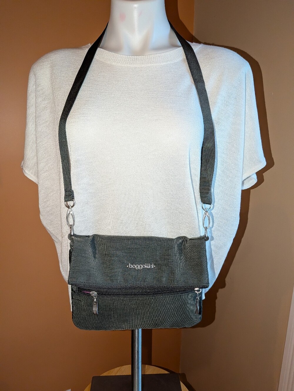 Baggallini Bryant Holdover Crossbody Bag Gray Nylon Adjustable Strap Washable